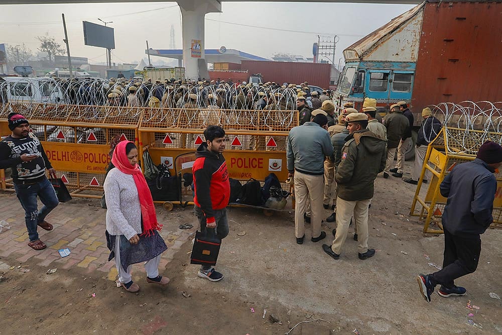 Photo: PTI : Farmers march: Security at Delhi borders