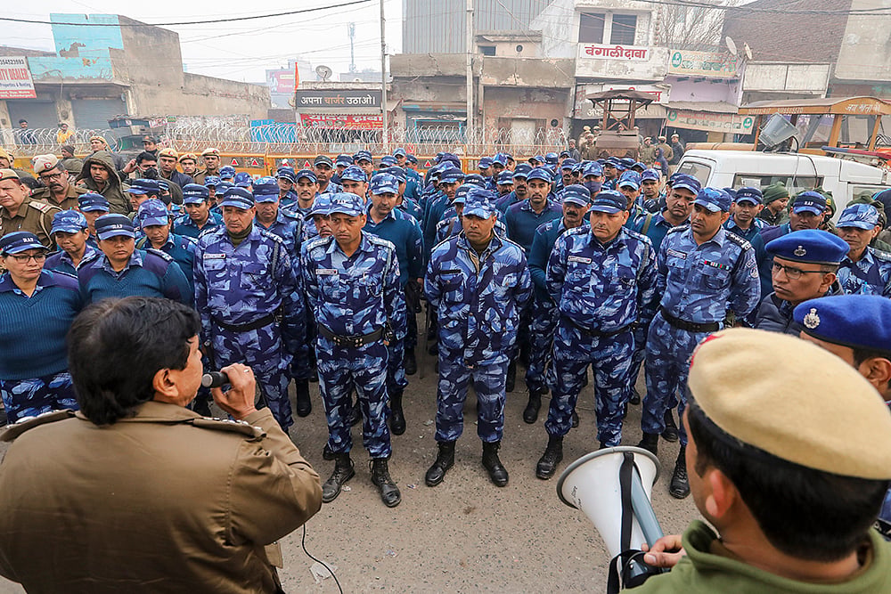 Farmers march: Security at Tikri border