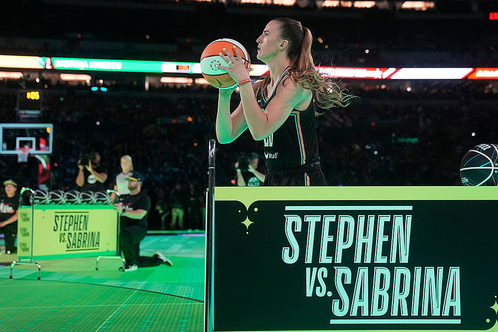 All Star Steph vs Sabrina Basketball