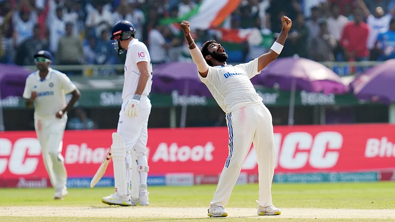 Jasprit Bumrah rejoices after scalping the wicket of Tom Hartley at Visakhapatnam. - Photo - X/BCCI