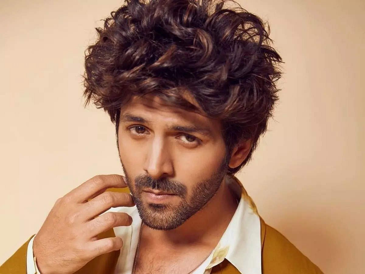 intagram : Kartik Aaryan