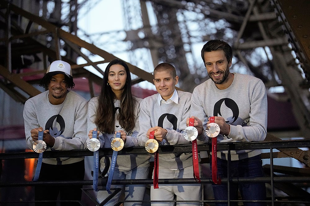 Paris 2024 Olympic medals