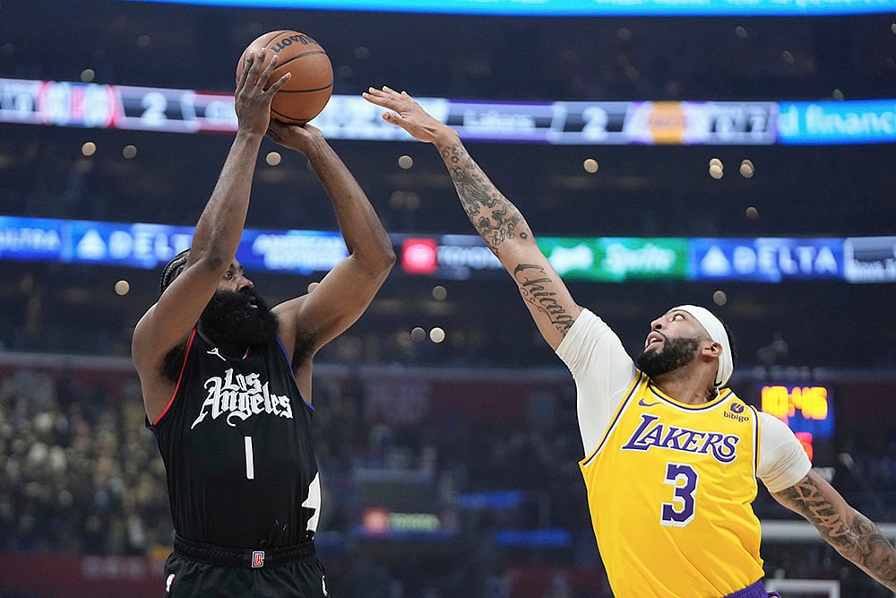 NBA 2023-24: Los Angeles Lakers vs Clippers