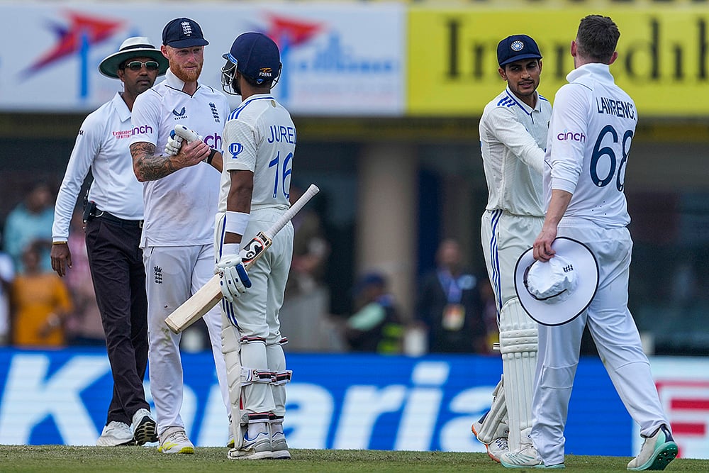 | Photo: AP/Ajit Solank : India Vs England 4th Test Day 4