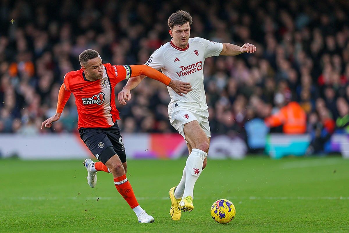 EPL: Rasmus Hojlund Brace Helps Manchester United Beat Luton 2-1