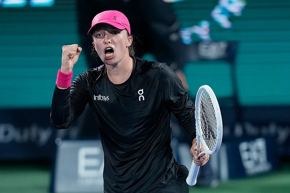 | Photo: AP/Kamran Jebreili : Dubai Tennis Championships 2024: Iga Swiatek vs Elinaof Svitolina