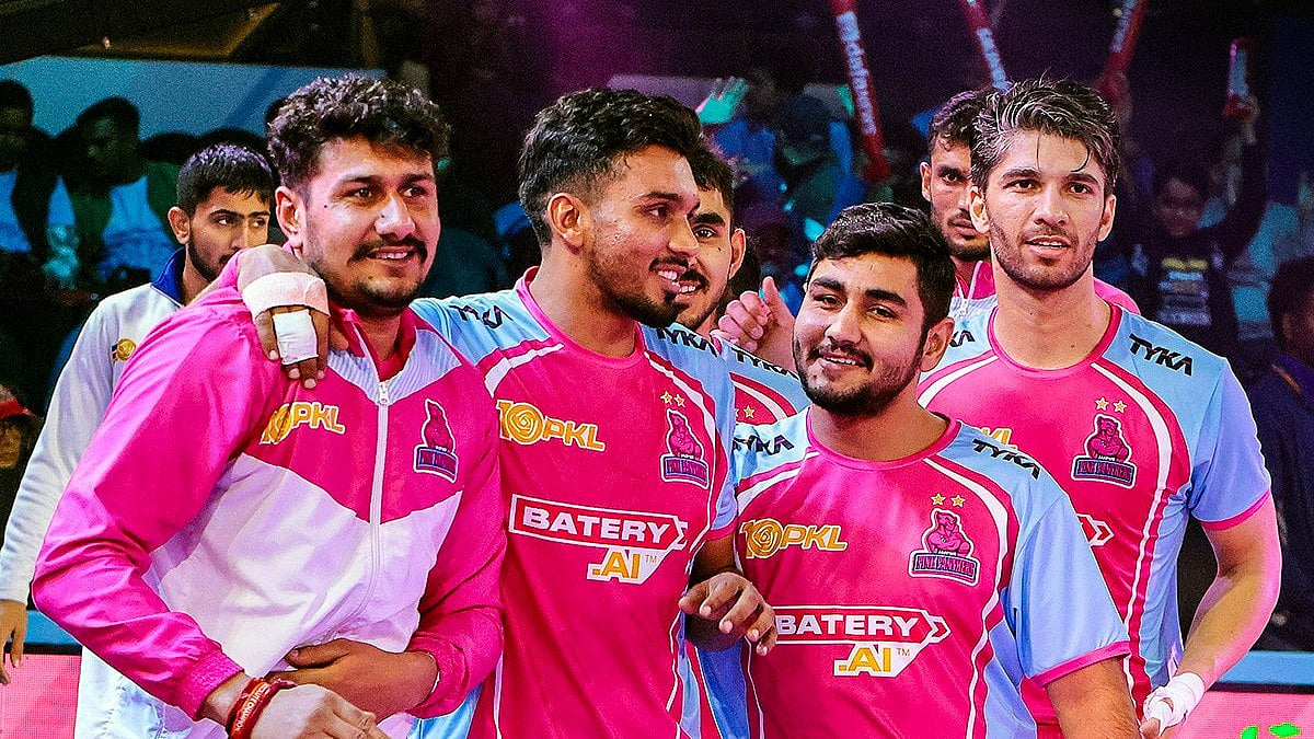 X/ @ProKabaddi : Jaipur Pink Panthers players celebrating after qualifying for the semifinals in PKL 2023-24.