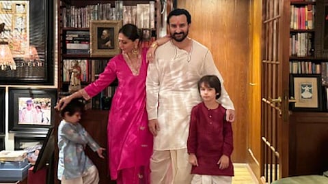 Saif Ali Khan, Kareena Kapoor With Their Kids