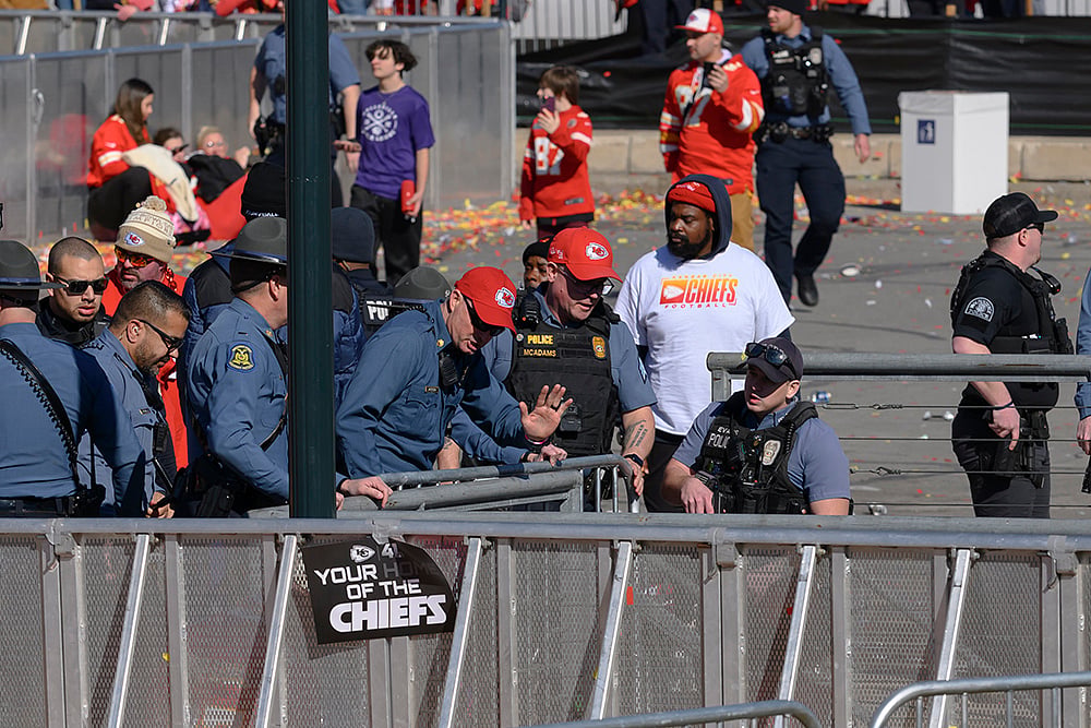 Super Bowl Chiefs Parade Football