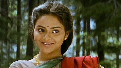 IMDb : Madhoo in 'Roja'