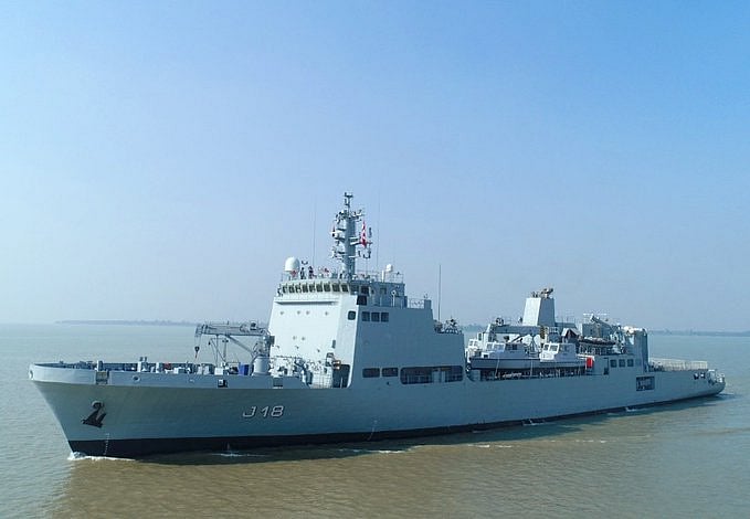 X/ @NewsIADN : Indian Navy seizes contraband narcotics in the Western Arabian Sea