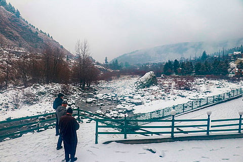 Snowfall in Tangmarg