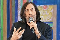 The Events In 'Prophet Song' Are Happening Somewhere In The World Right Now: Irish Writer Paul Lynch Photo: Getty Images : Author Speaks: Paul Lynch at the recently-concluded Jaipur Literature Festival