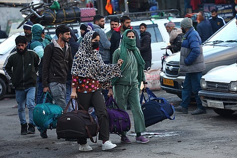 J&K highway remains closed due to landslide