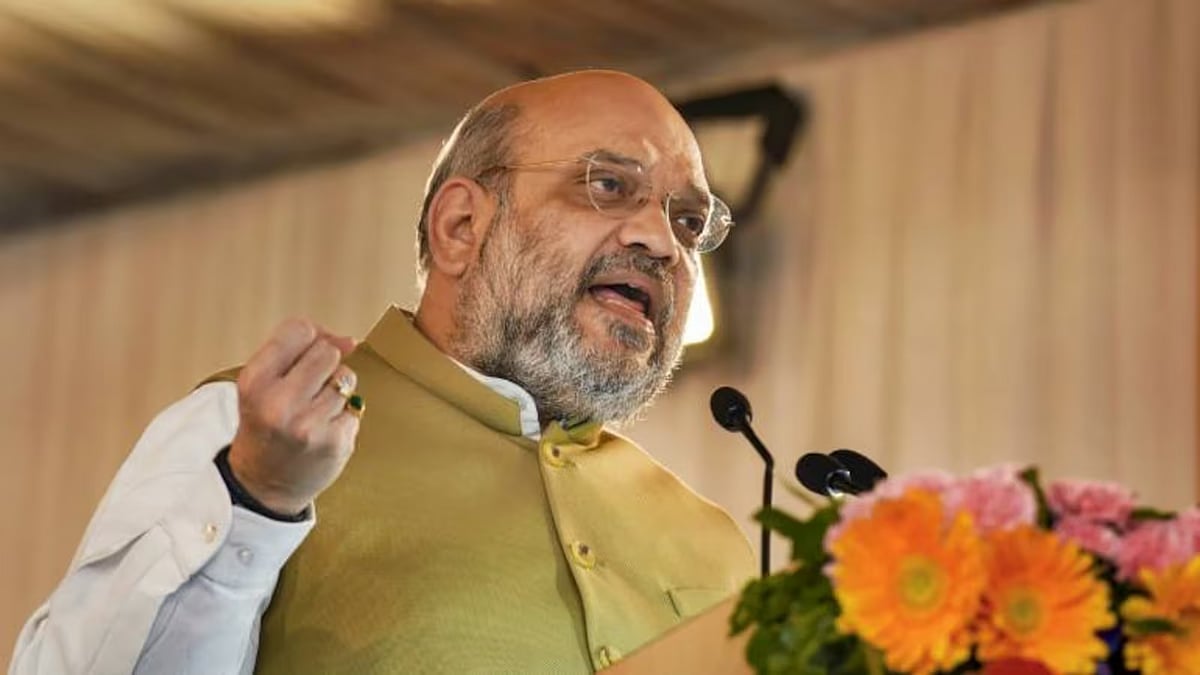 PTI : Amit Shah to launch his poll campaign in Karnataka. |