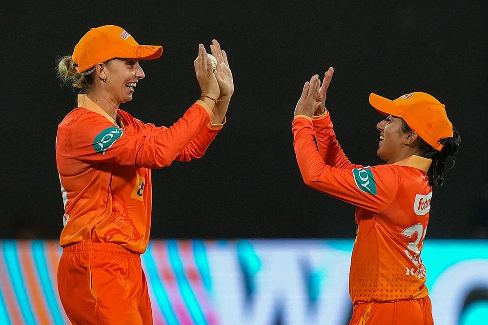 WPL 2024: Mumbai Indians vs Gujarat Giants