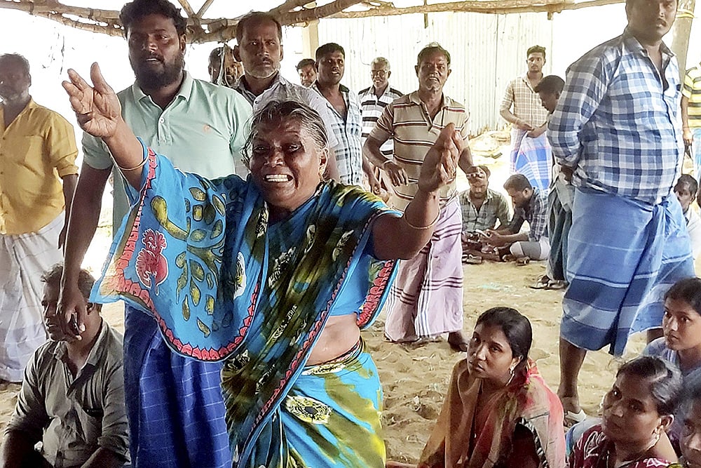 | Photo: PTI : Fishermen protest in Rameswaram