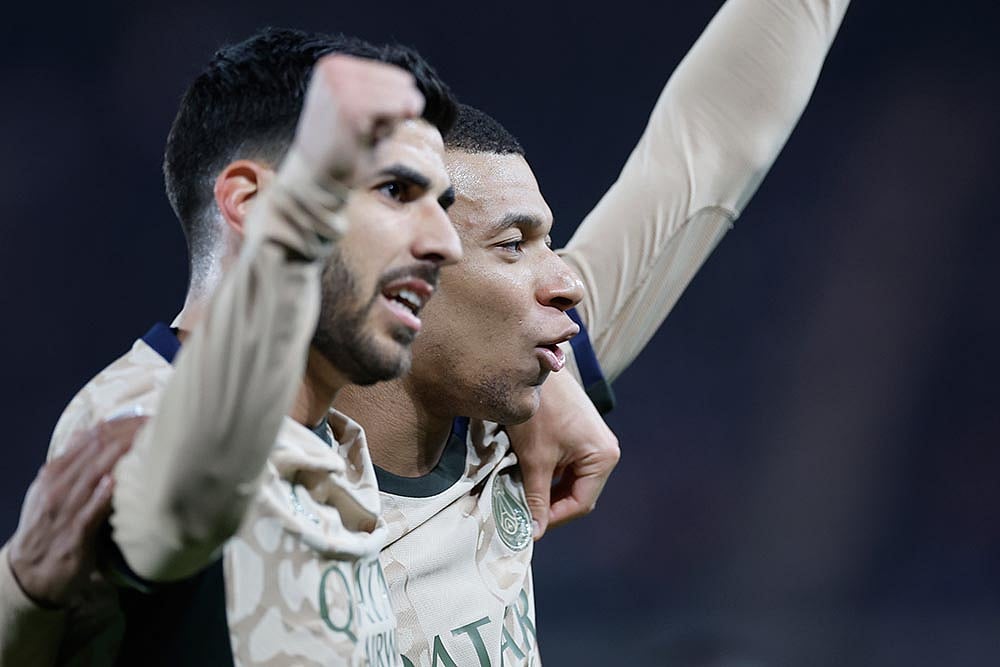 French League One: Strasbourg vs Paris Saint-Germain