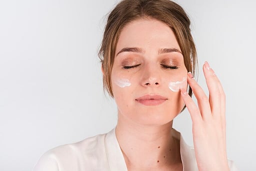 10 Best Face Creams For Women in India (2024)