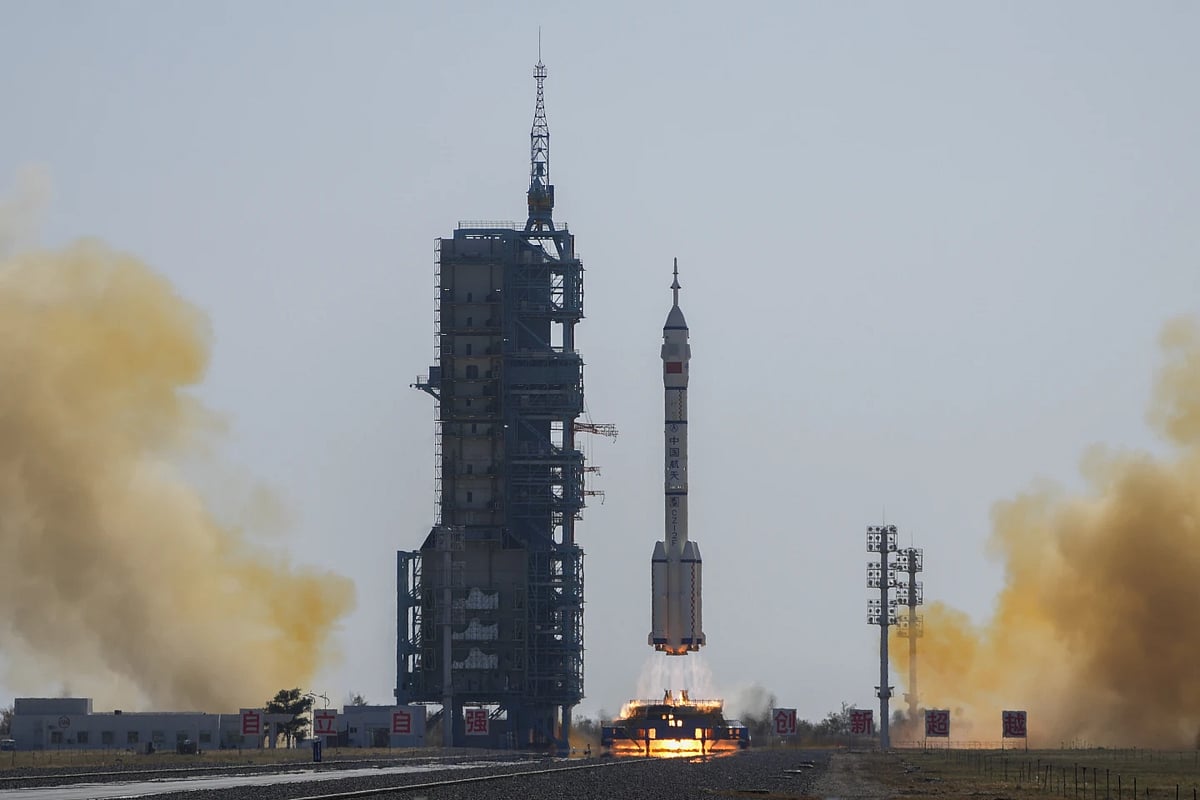 AP : China launches powerful rocket.(File photo-Representational image)