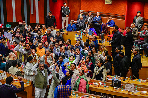Delhi MCD meeting amid protests