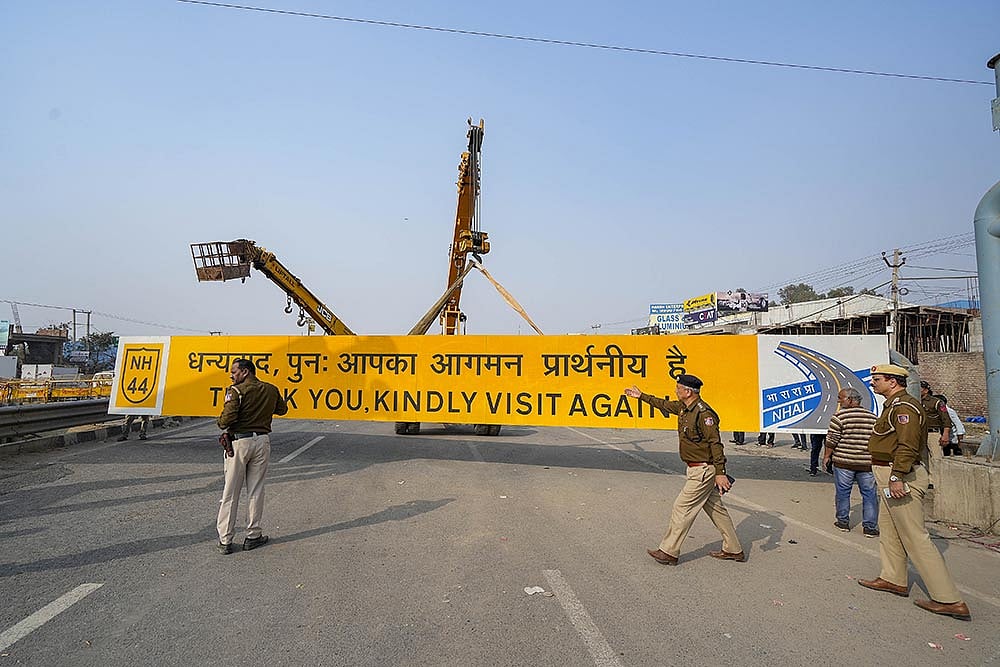 Farmers March: Tear gas hurled at farmers