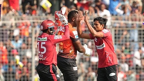 (Photo: X|BCBtigers) : Fortune Barishal team in action for the Bangladesh Premier League 2024 match against Khulna Tigers to enter the eliminator round on February 23, Friday. 
