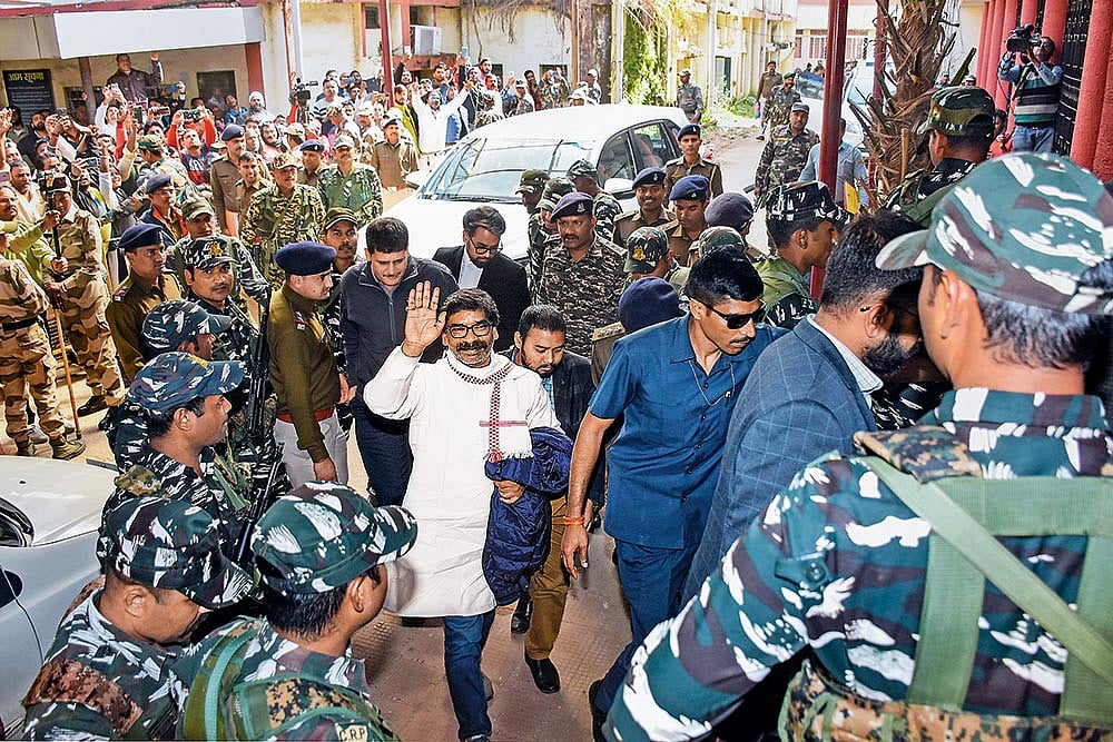 Photos: PTI : Jharkhand HC rejects Hemant Soren's petition to attend the budget session