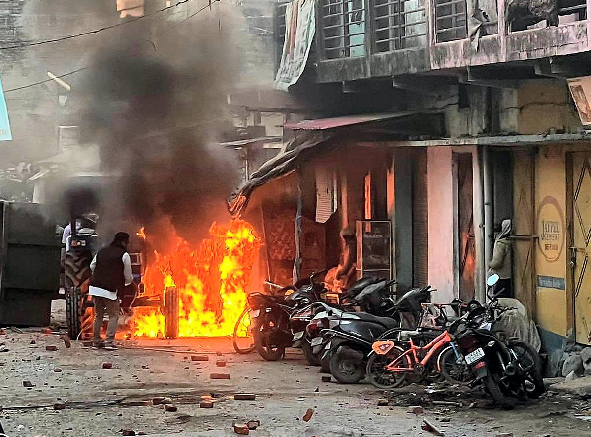 PTI : Violence broke out in a town in Uttarakhand's Haldwani on February 8 as locals opposed the demolition of a madrasa and a mosque 