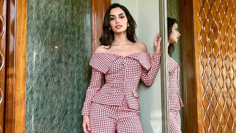 Manushi Chhillar - Instagram