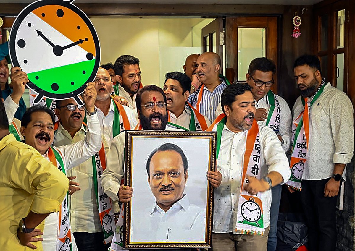 PTI : Supreme Court asked the two NCP factions to follow their directive ahead of LS polls. 