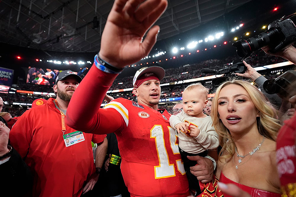 Super Bowl Football: San Francisco 49ers vs Kansas City Chiefs