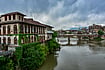 Shehr-e-Khaas: Remembering The Lanes Of Downtown Srinagar Getty Images : An ancient residential house is seen on the banks of river Jehlum during a cloudy weather in old city of Srinagar, the summer capital of Jammu and Kashmir.