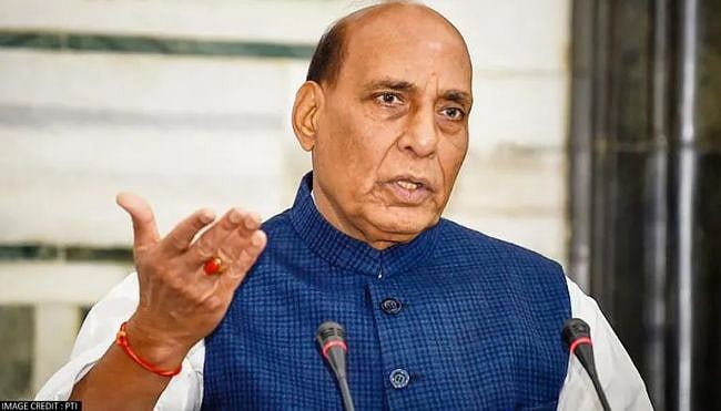 Defence Minister Rajnath Singh | 
