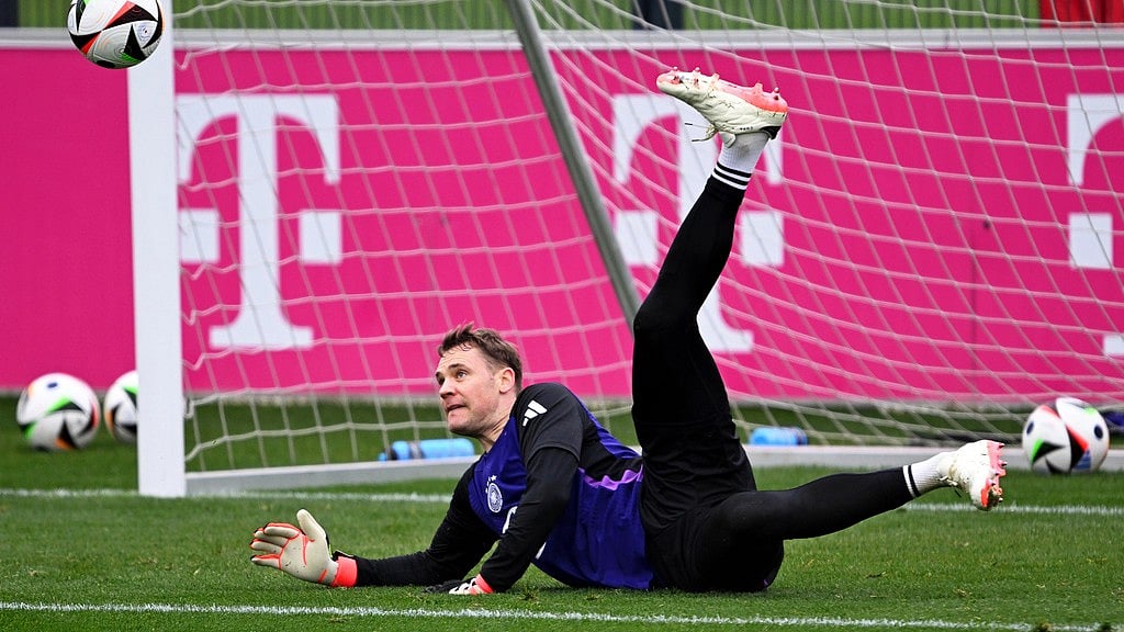 Arne Dedert/dpa via AP