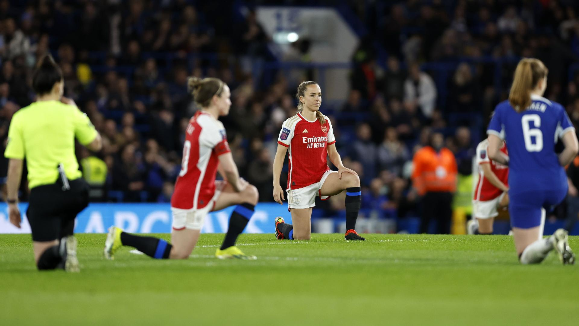 Nigel French/PA : Arsenal were forced into a last-minute change of socks.