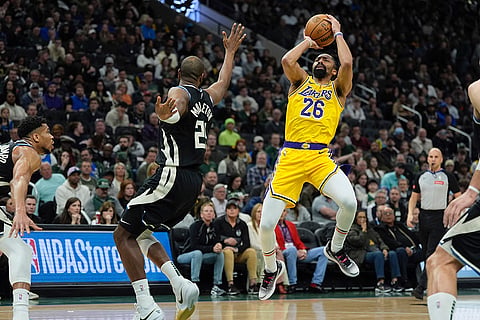 NBA 2023-24: Los Angeles Lakers Vs Milwaukee Bucks