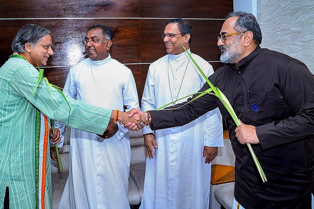 Shashi Tharoor and Rajeev Chandrasekhar