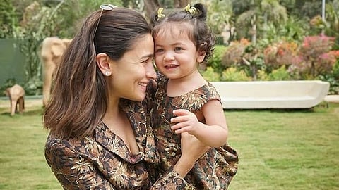 Alia Bhatt with Raha 