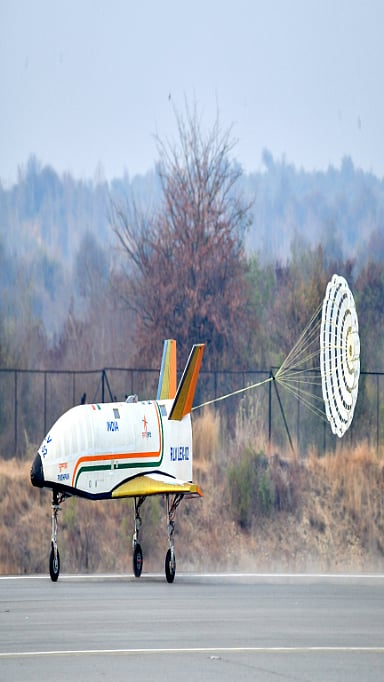ISRO : ISRO Conducts Successful Landing of Reusable Launch Vehicle 'Pushpak' 