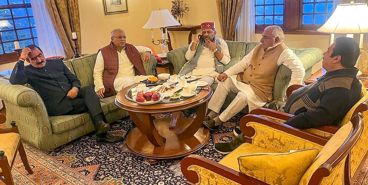 PTI : Himachal Pradesh Chief Minister Sukhvinder Singh Sukhu with Congress party's observers DK Shivakumar, the Deputy CM of Karnataka; Bhupesh Baghel, former Chhattisgarh CM; and Bhupinder Singh Hooda, the former Haryana CM; and Congress leader Rajeev Shukla during a meeting in Shimla.