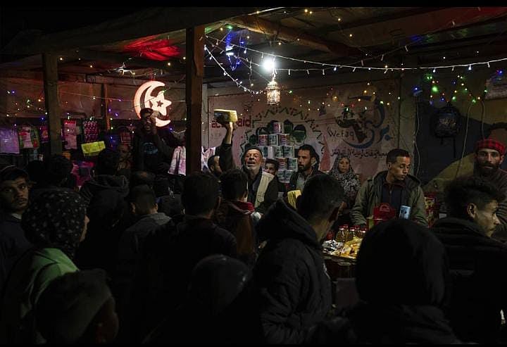 AP : Palestinians begin fasting for the holy month of Ramadan
