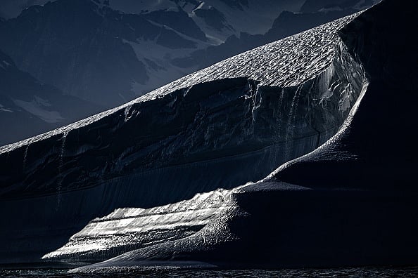 Getty Images : Rapidly Melting Ice