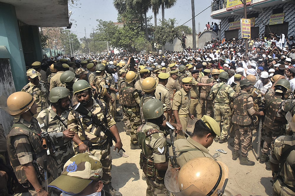 Mukhtar Ansaris funeral