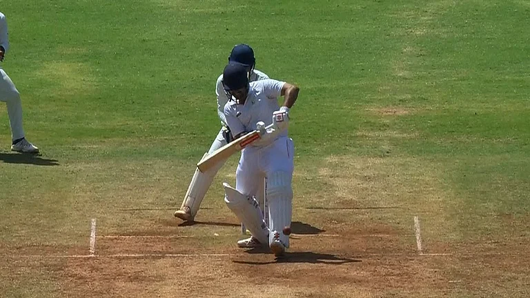 Vidarbha's Karun Nair played a gritty 74-run knock in the second innings against Mumbai in the Ranji Trophy Final on Day 4. - Photo: X/ @BCCIdomestic