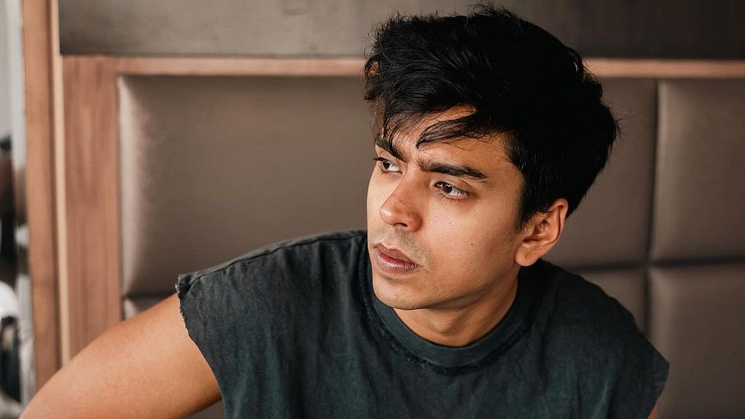 Instagram : Adarsh Gourav
