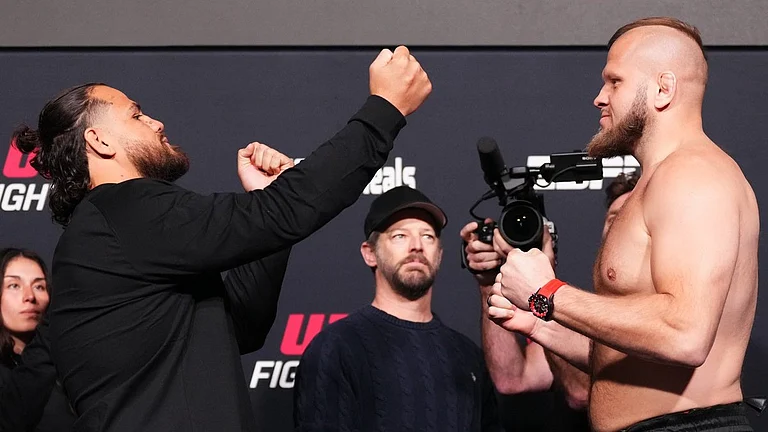 Marcin Tybura (right) with Tai Tuivasa before their big fight in Las Vegas. - X/ufc