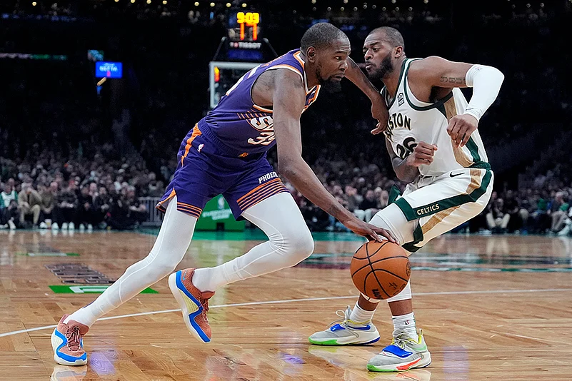 NBA 2023-24: Phoenix Suns vs Boston Celtics