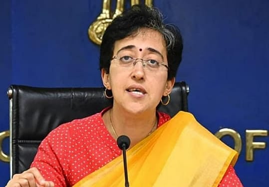 PTI : Atishi presents the Economic Survey of the city at the Delhi Assembly today