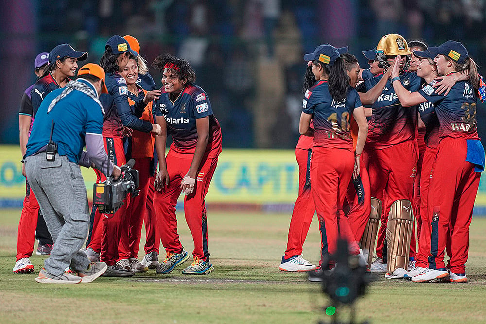| Photo: PTI/Atul Yadav : WPL 2024 Play-off: MI vs RCB